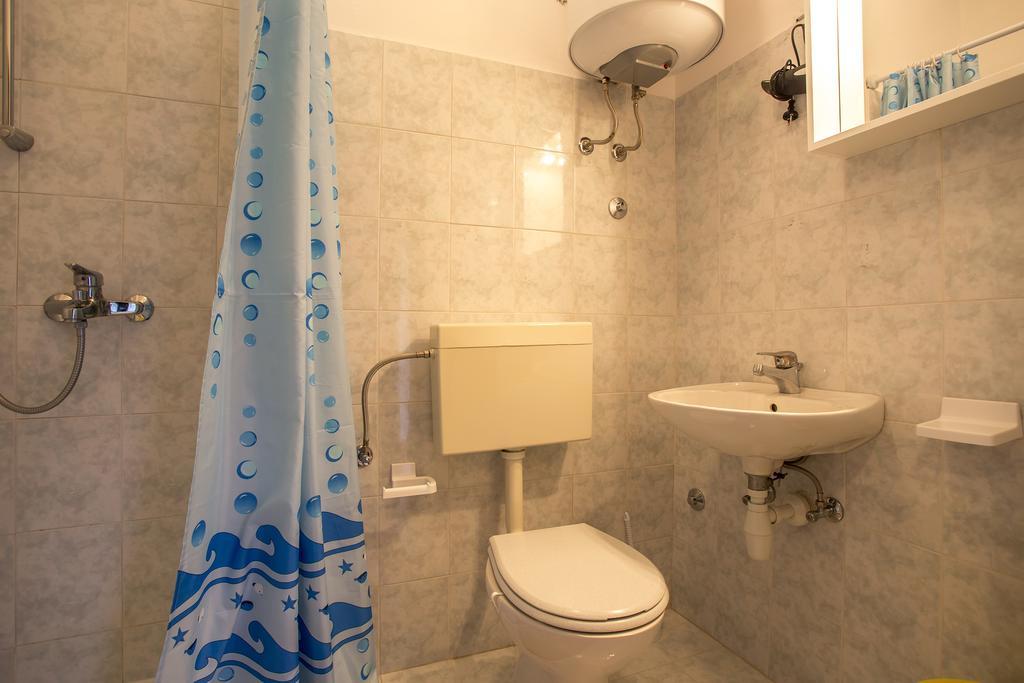 Guest House Nada 392 Póla Kültér fotó