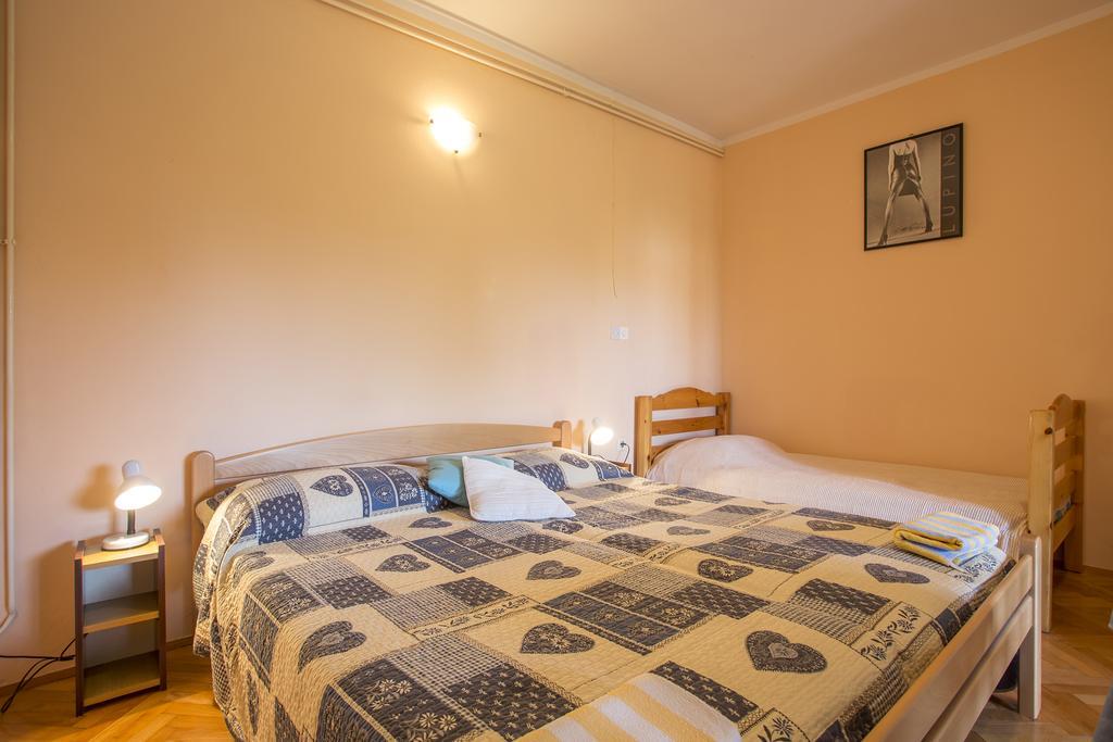 Guest House Nada 392 Póla Kültér fotó